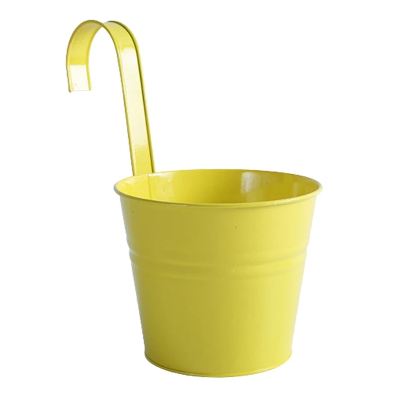 1Pcs Wall Hanging Flower Pots Metal Flower Pots with Handle Iron Garden Balcony Vertical Bucket Holder Home Decor Garden Pots